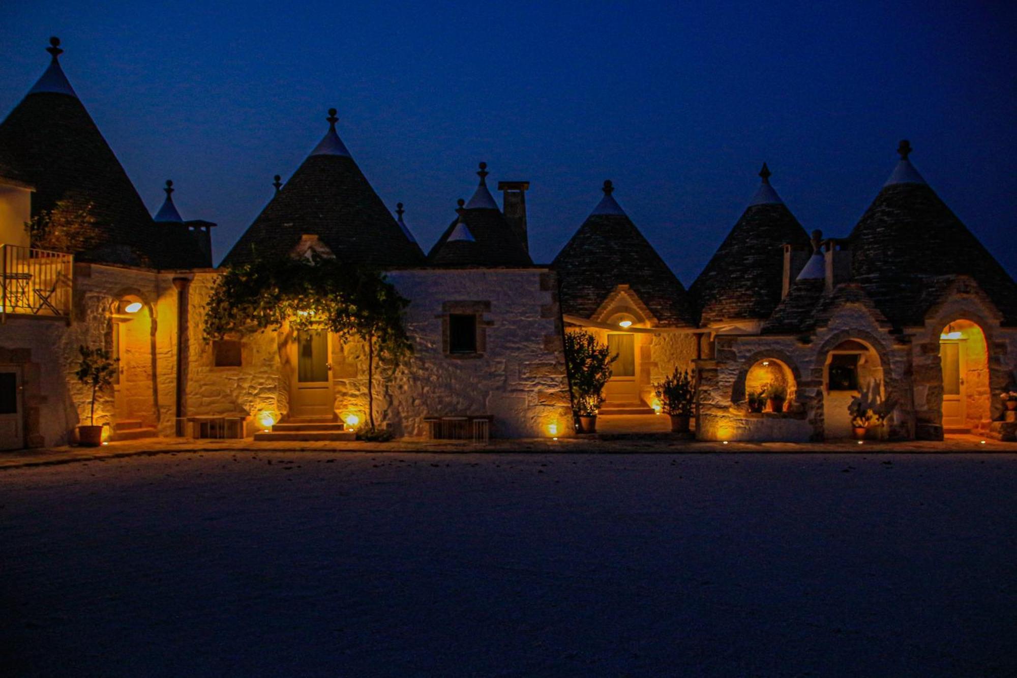 Agrosilente Bed and Breakfast Locorotondo Exteriör bild